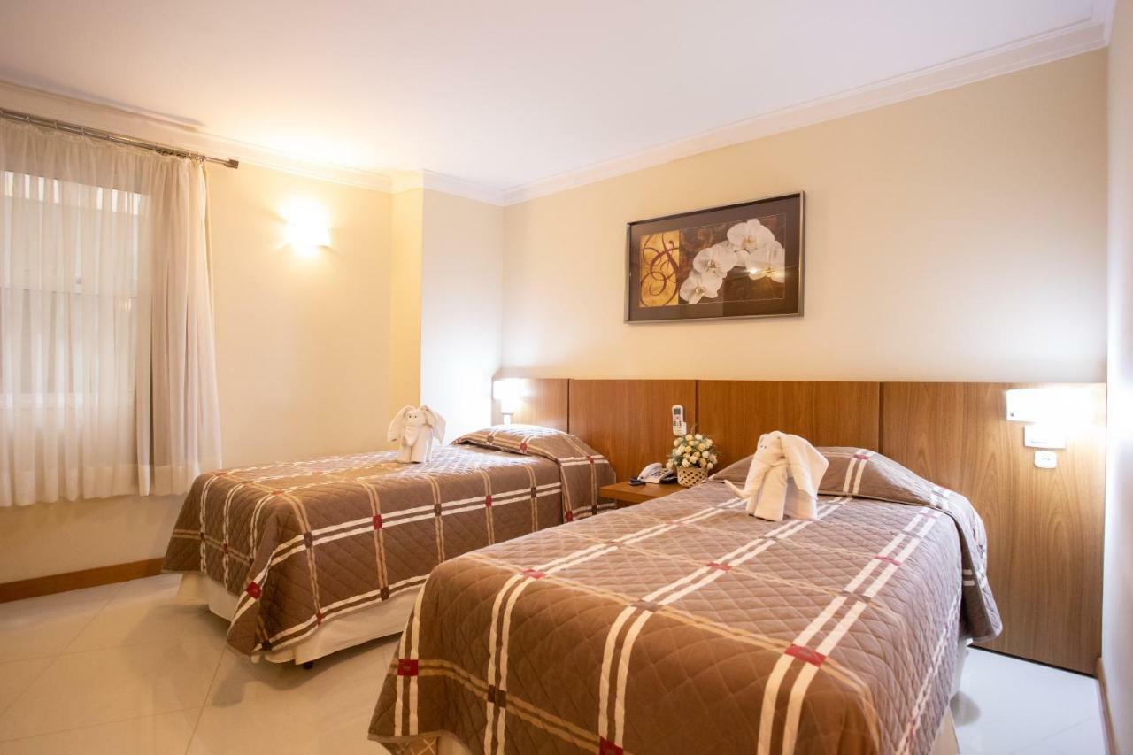 Barbur Center Hotel 4*
